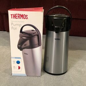 Thermos Silver and Black Vacuum Insulated Pump Pot
